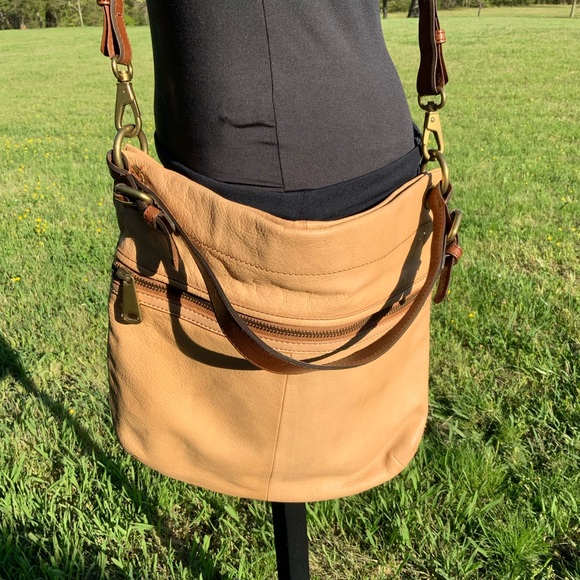 Vintage Fossil Explorer Crossbody Bag - Picture 4 of 12